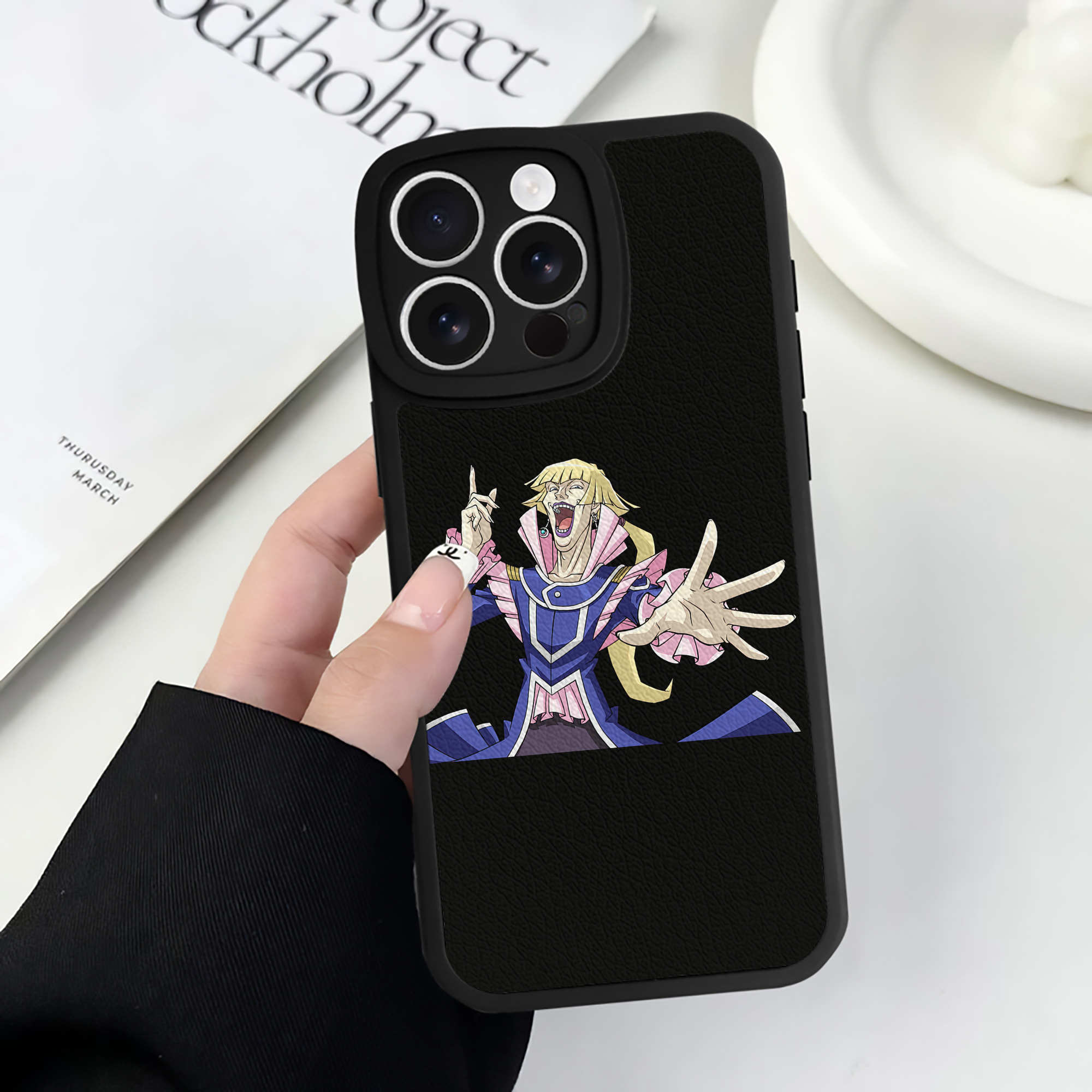 遊☆戯☆王 Yu-Gi-Oh! 【iPhone 16シリーズ対応】シリコンスマホケース（レザー調） 材質：シリコン